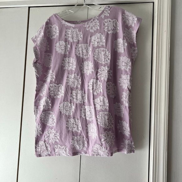 NWOT! Loft Lavender & White Floral Top - Medium - Picture 1 of 4